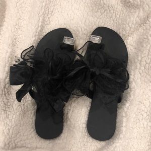 Black open toe sandals